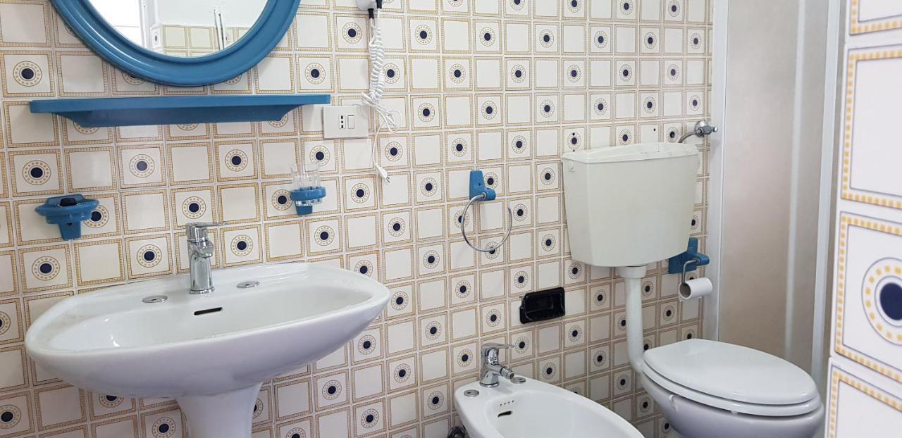 Casa Maria Hotel Levanto Eksteriør billede